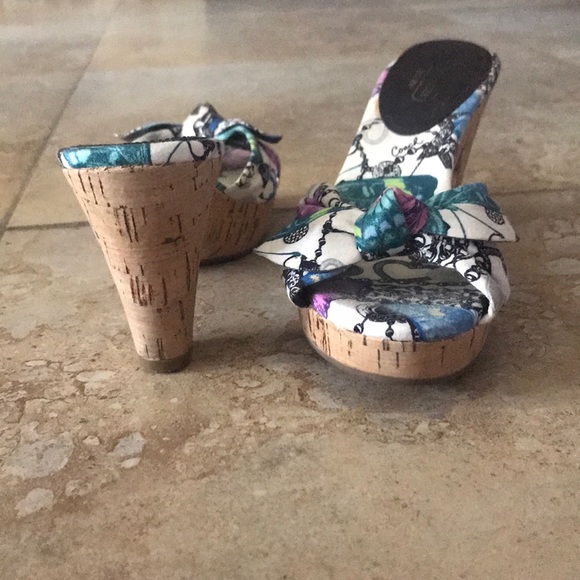 Coach Sandal 3 in heels, size 5.5 - Picture 4 of 8